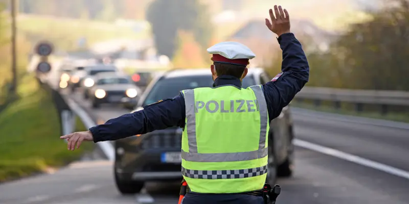 Die wichtigsten Verkehrsregeln in Deutschland: Ein Leitfaden für ein sicheres Fahren auf deutschen Straßen